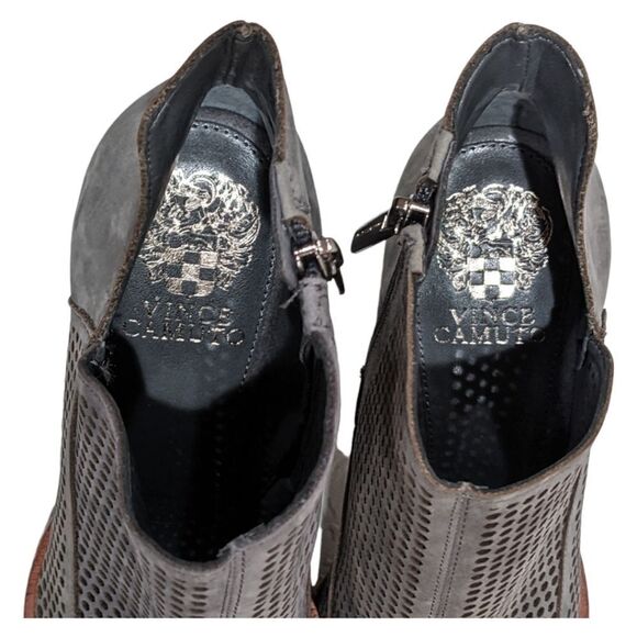 NWOT Vince Camuto Levesna Grey Suede Leather Cut Out Block Heel Boots Size 9M - Picture 9 of 11